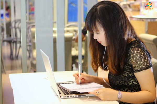 tiếng Anh trực tuyến cho người đi làm