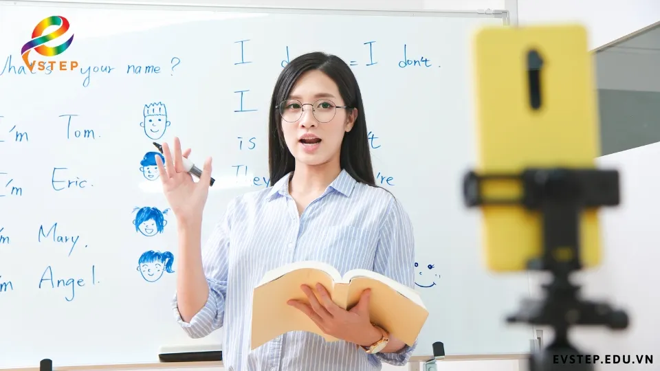 cach-luyen-speaking-vstep-cho-nguoi-ngai-noi